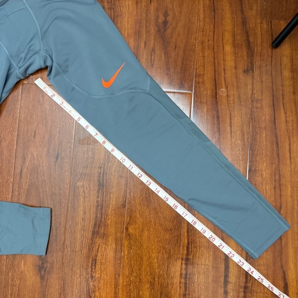 Nike Pro Hyperwarm Compression Tights Size Small - Picture 10 of 10
